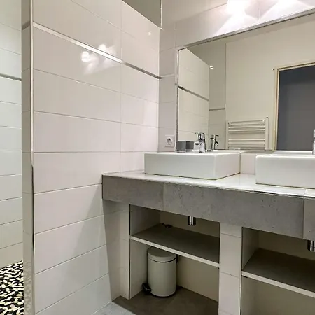 Superbe Avec Piscine Chauffee, Proche Βίλα